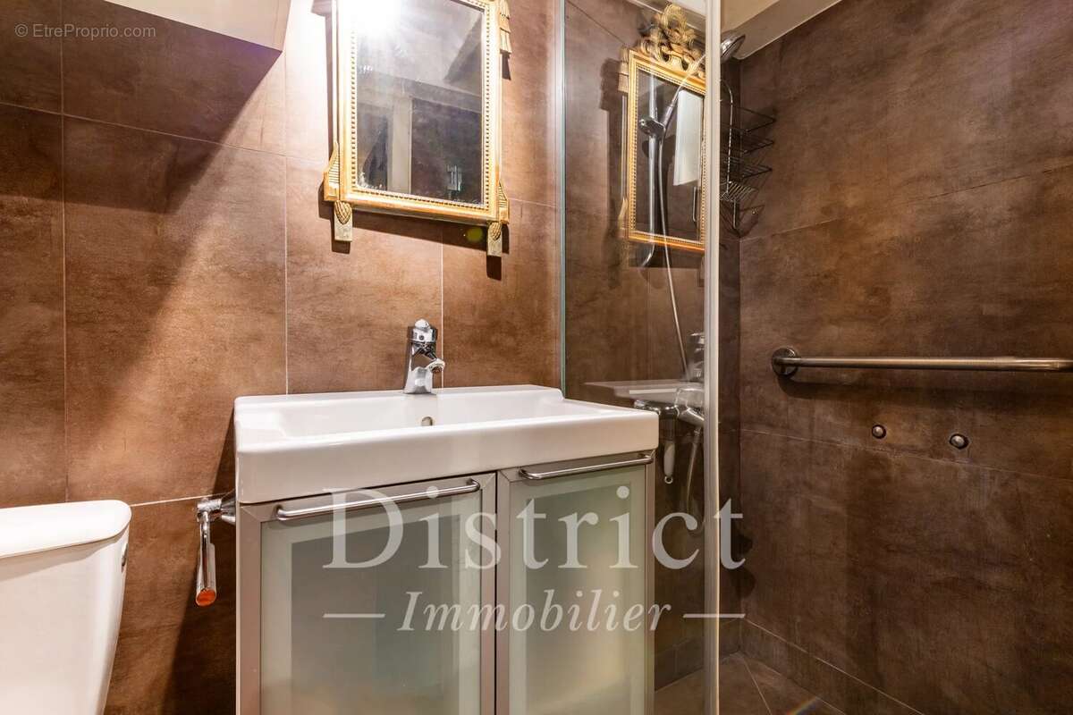Appartement à PARIS-4E