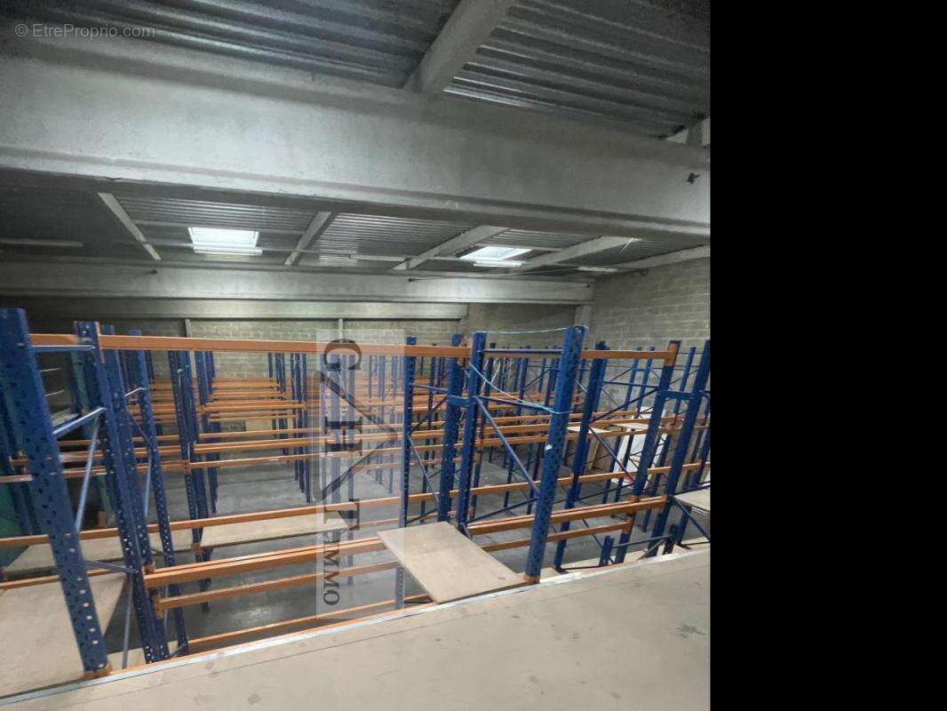 Commerce à MERY-SUR-OISE