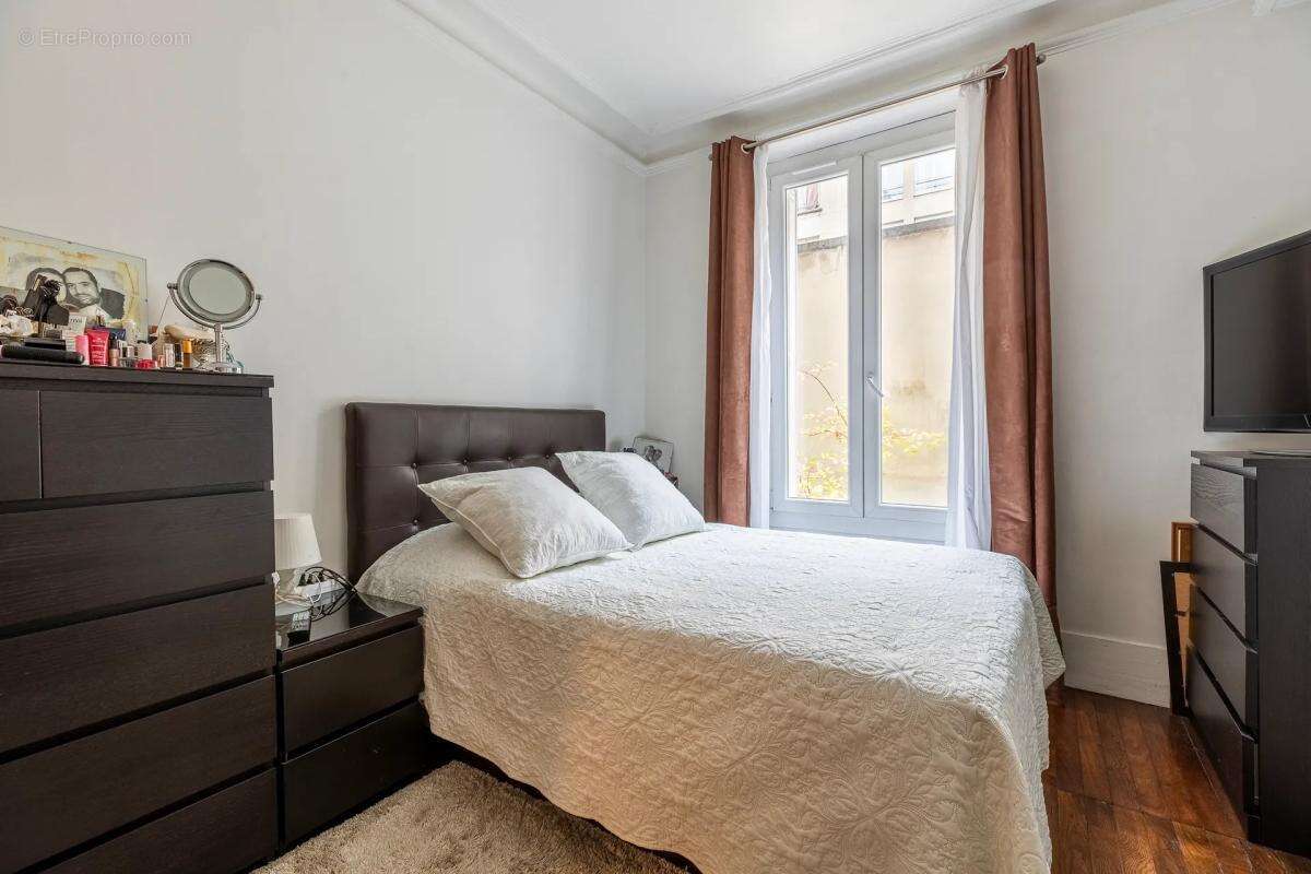Appartement à PARIS-12E