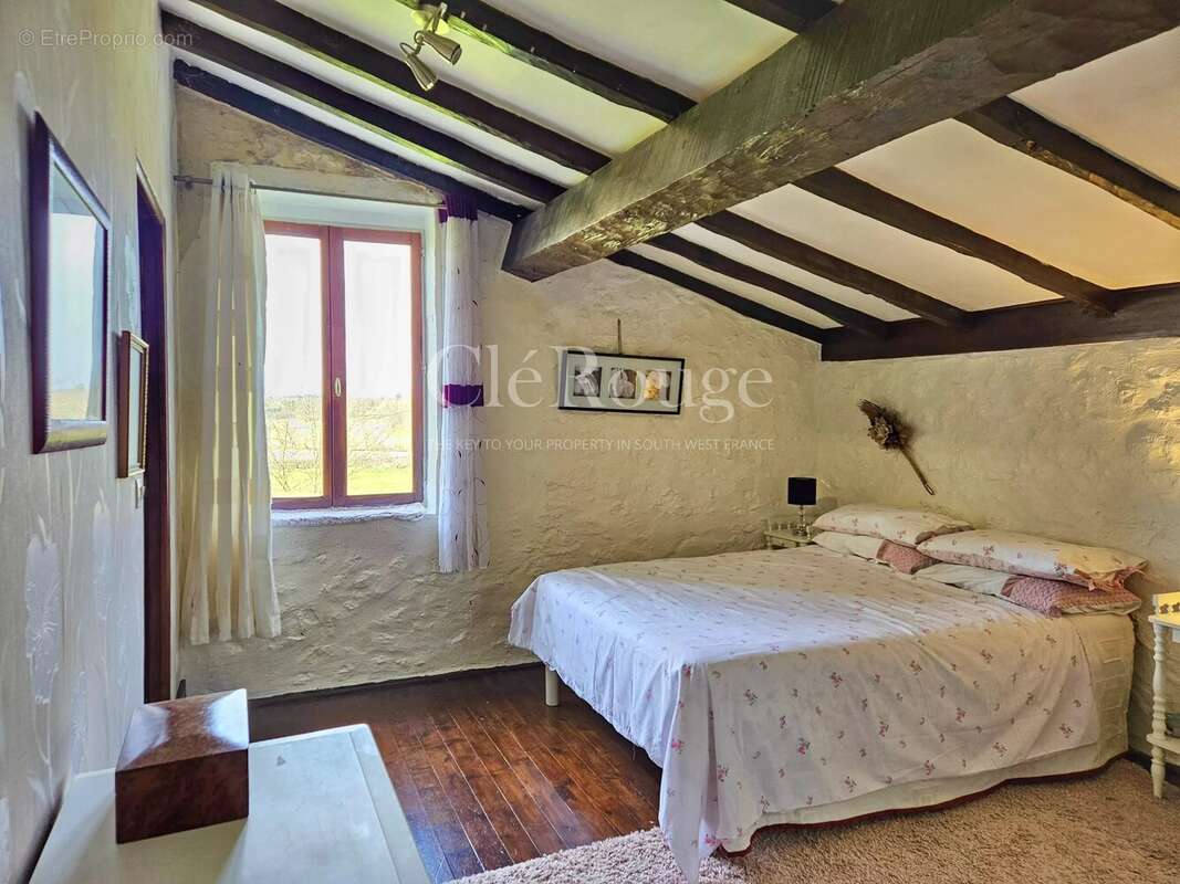 Maison à SAUVETERRE-DE-GUYENNE