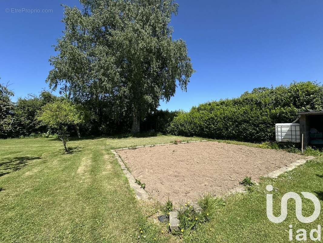 Photo 5 - Maison à SAINT-SAUVEUR-LA-POMMERAYE