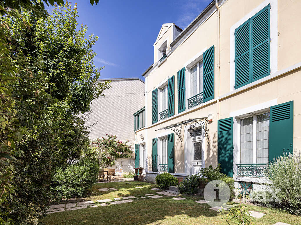 Maison à BOIS-COLOMBES