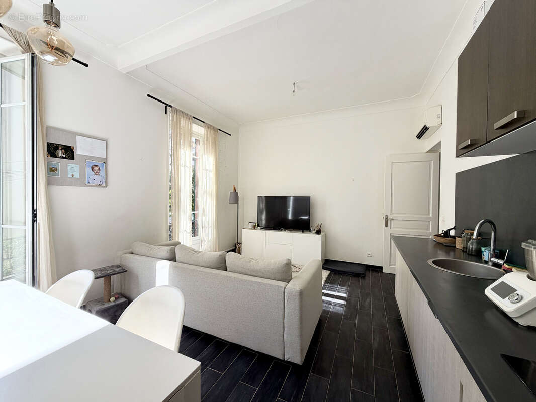 Appartement à MENTON