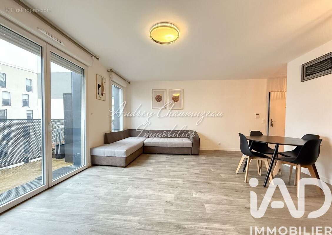 Photo 2 - Appartement à LES ULIS