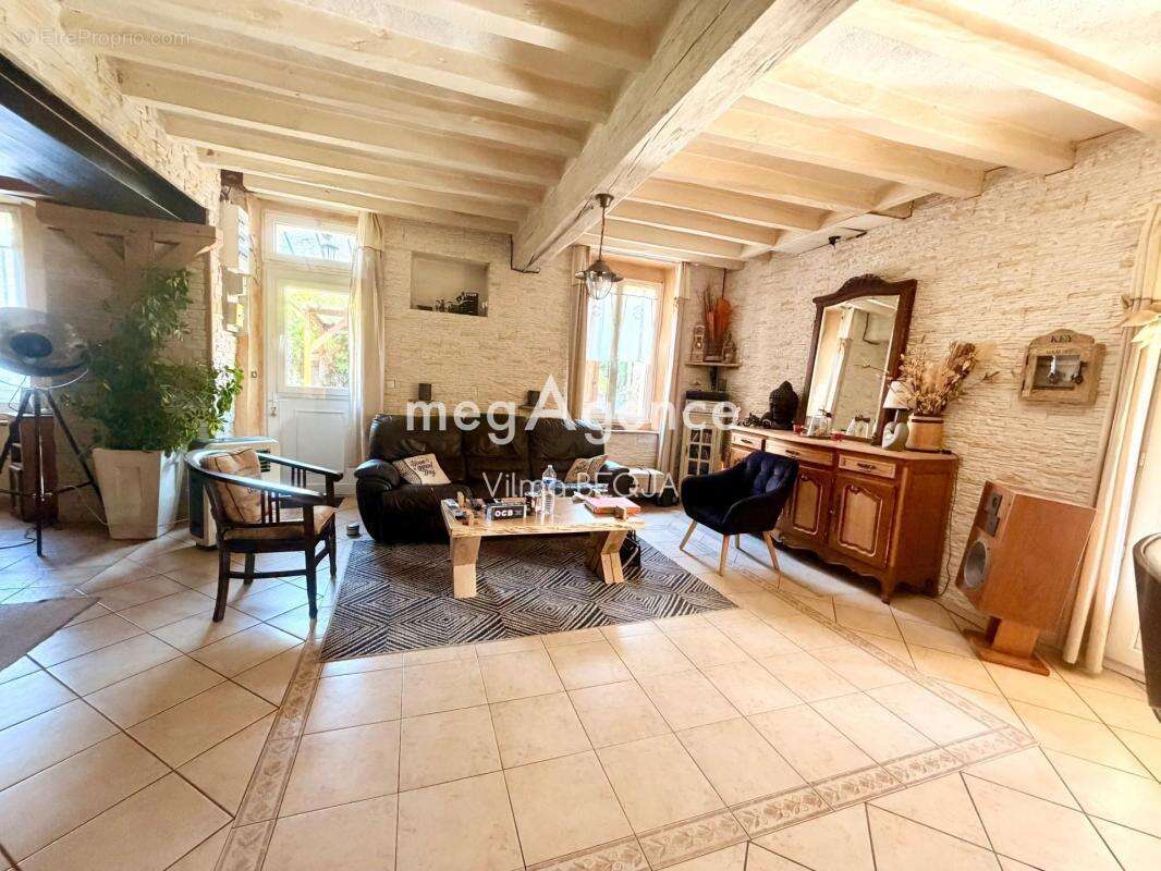 Charmante maison ancienne 5 pièces - photo 9