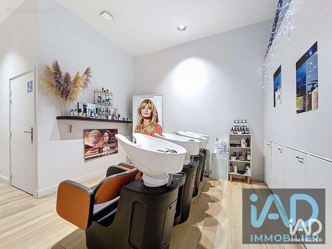 Photo 4 - Commerce à VELIZY-VILLACOUBLAY