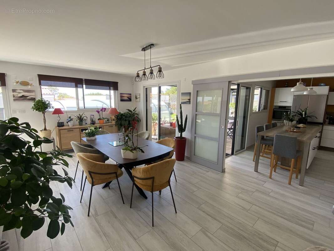Maison 164 m² à Brem-Sur-Mer  - photo 8