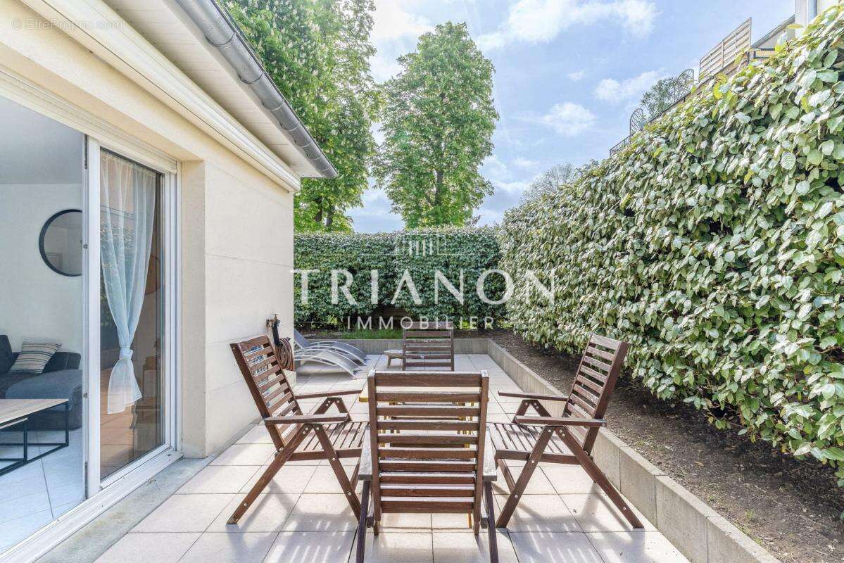 Appartement à VERNEUIL-SUR-SEINE