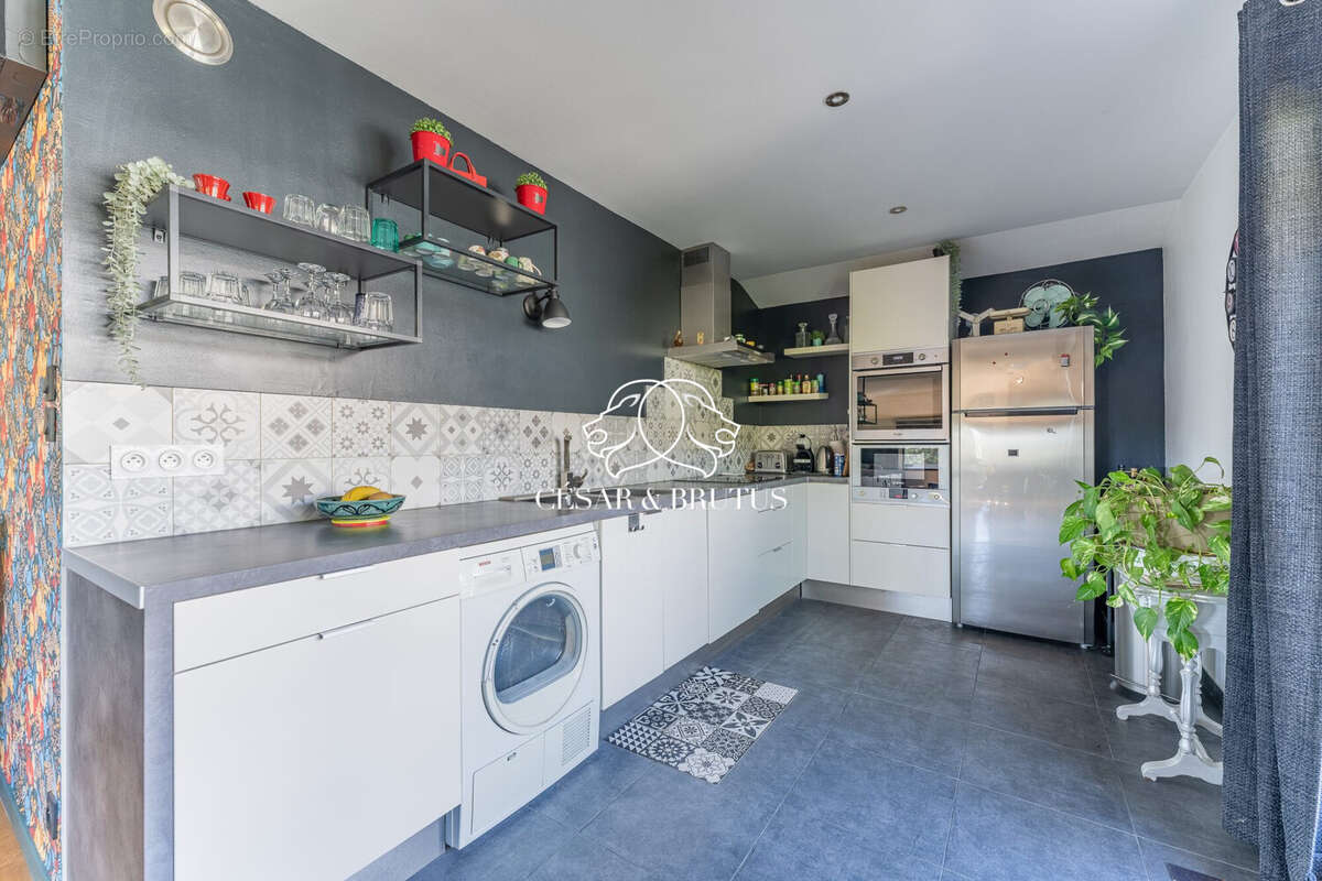 Appartement à LYON-4E