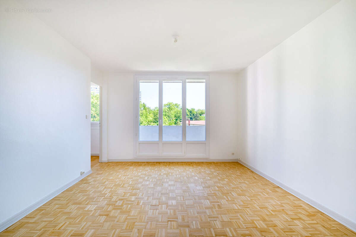 Appartement à CALUIRE-ET-CUIRE