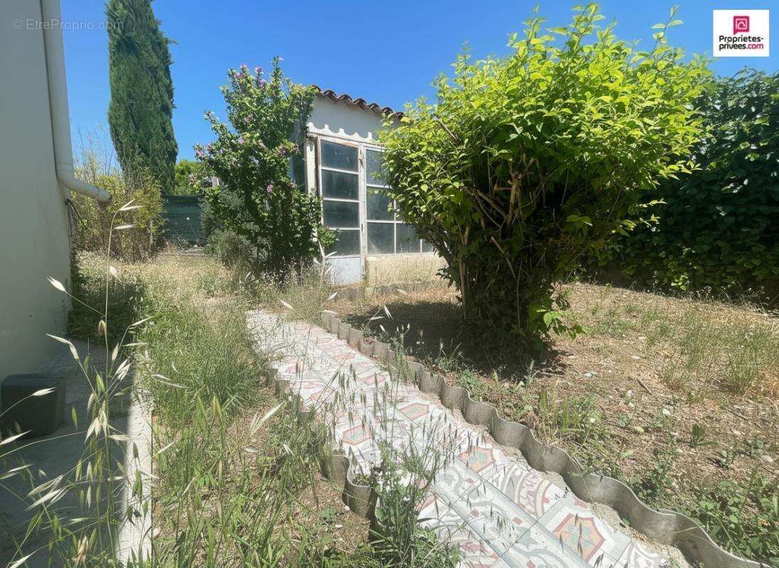 Maison à VALENSOLE