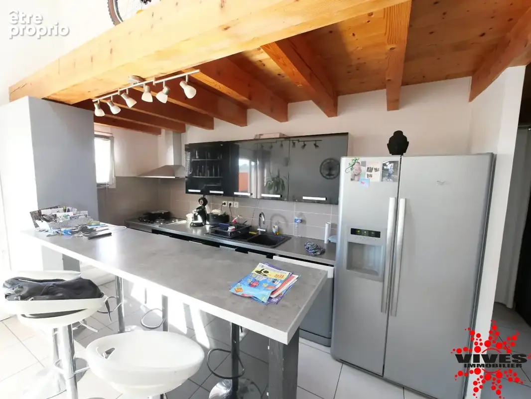 Villa T6  Deux logements indépendants  Investissement locatif ou résidence familiale - photo 5