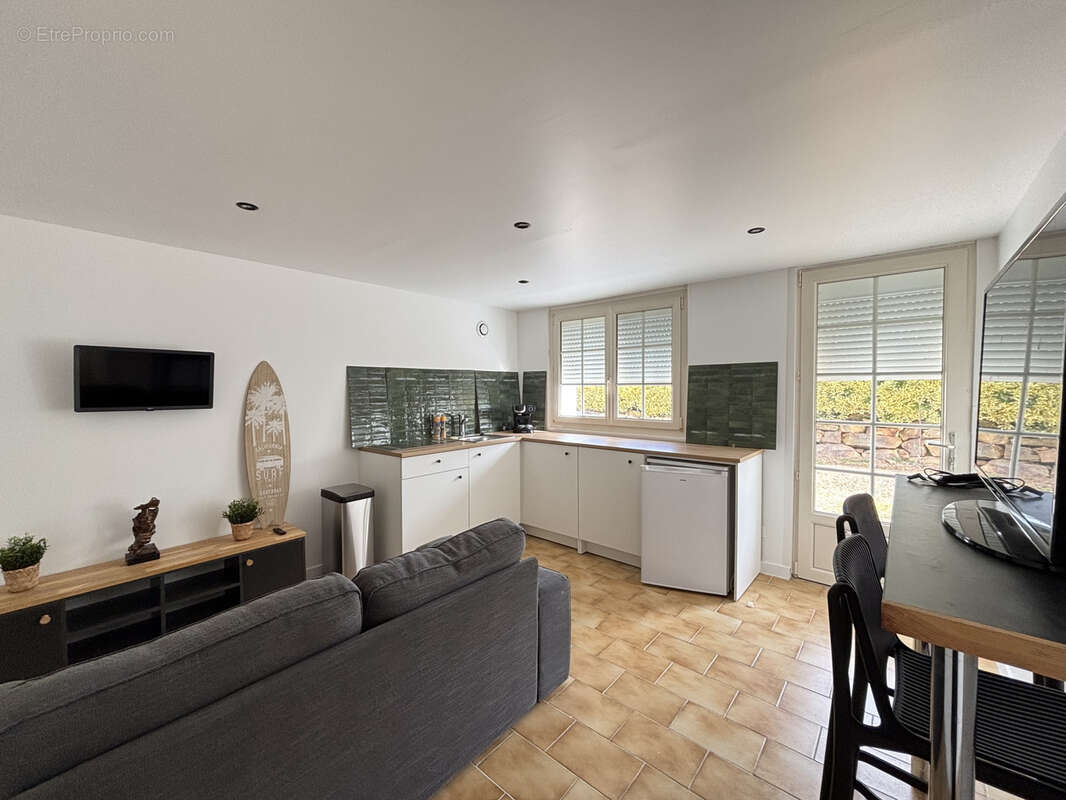 Maison à LE GIROUARD