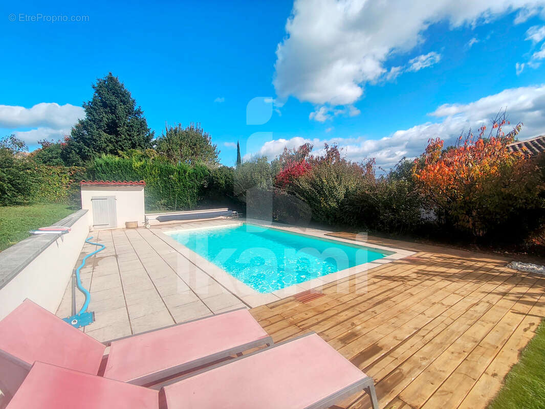 Maison à GENISSIEUX