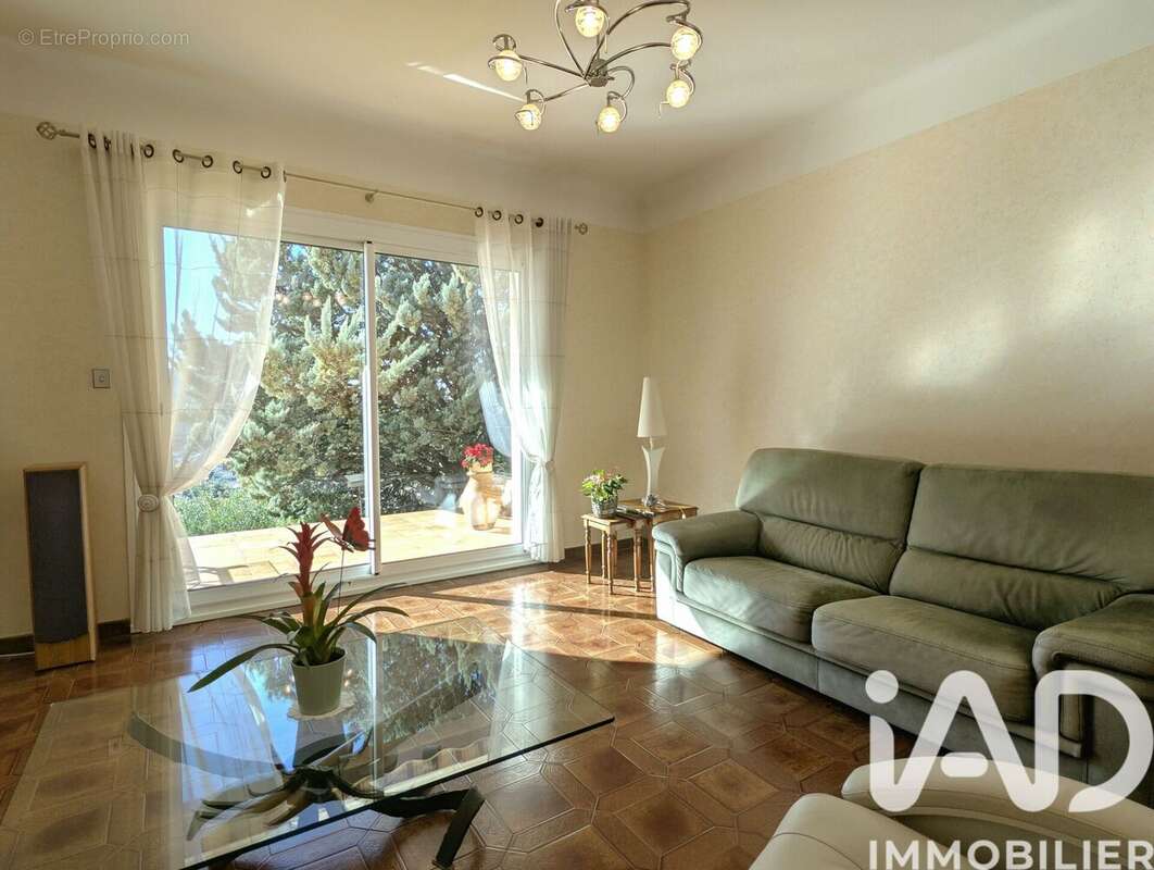 Photo 3 - Maison à SAINT-ZACHARIE