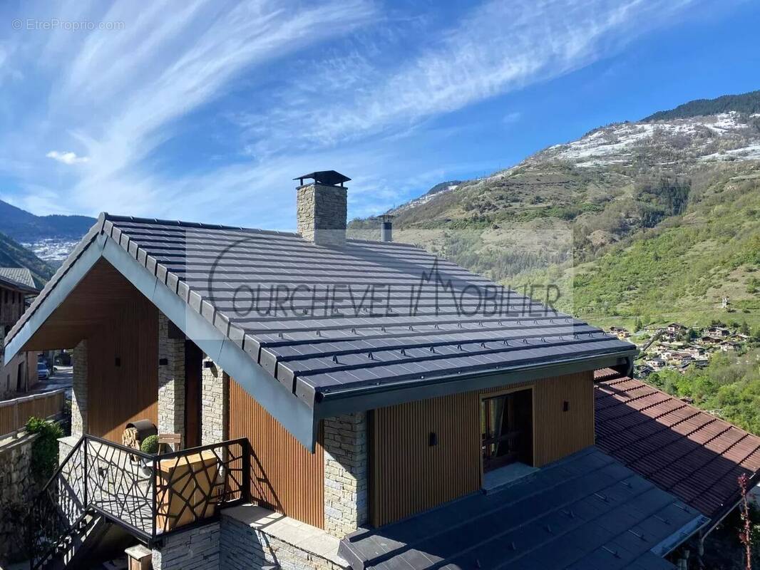 Maison à LA PERRIERE