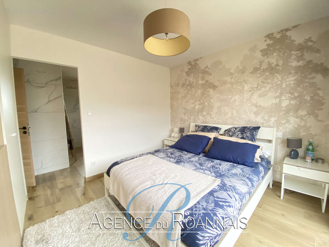 Maison à POUILLY-SOUS-CHARLIEU