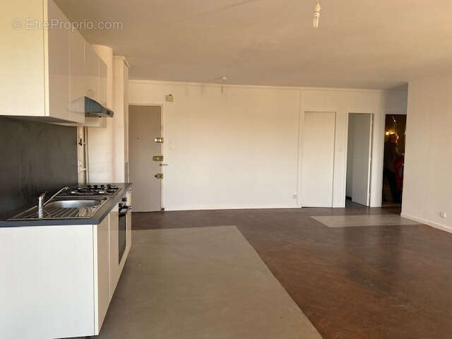 Appartement à MARSEILLE-12E