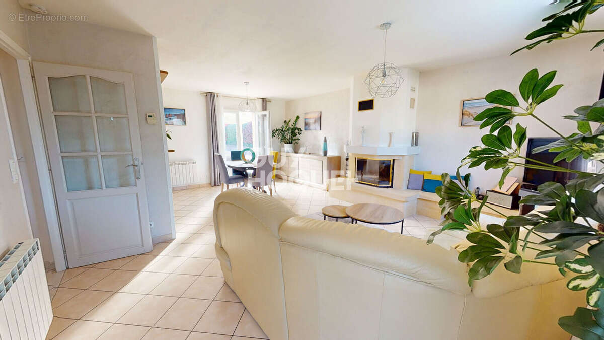 Maison à LA CHAPELLE-SUR-ERDRE