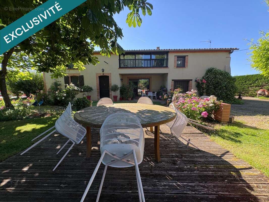 Maison 200 m² à Garganvillar  - photo 2