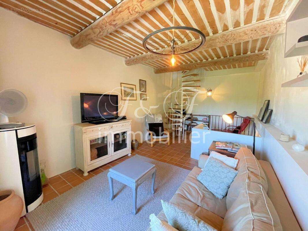 Maison à SAINT-MARTIN-DE-CASTILLON