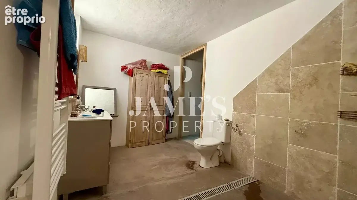 Maison 3 pièces 220 m² à vendre à Eygalieres (13810) - photo 4