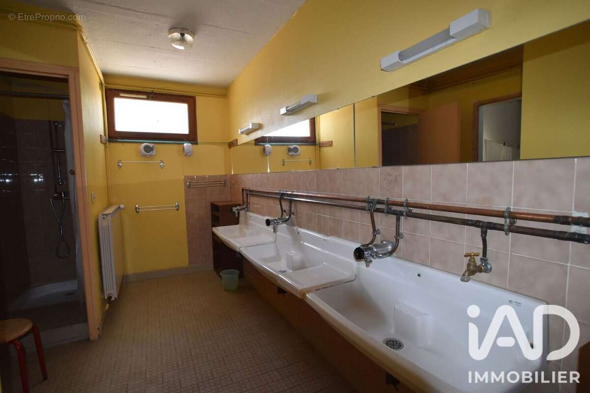 Maison 480 m² à Cornillon-En-Trieves  - photo 8