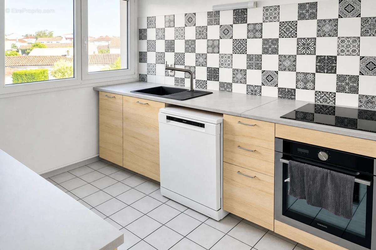 Immeuble 14 appartements avec balcons Cognac - photo 7