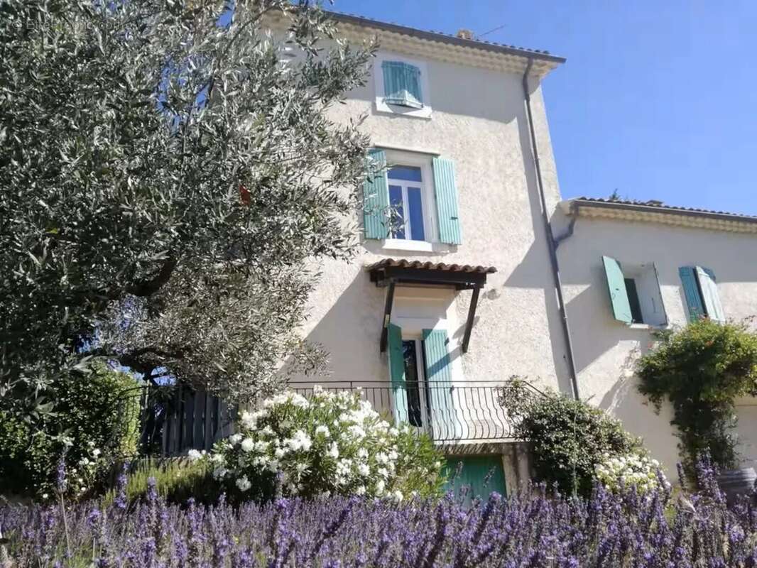 Maison à NYONS