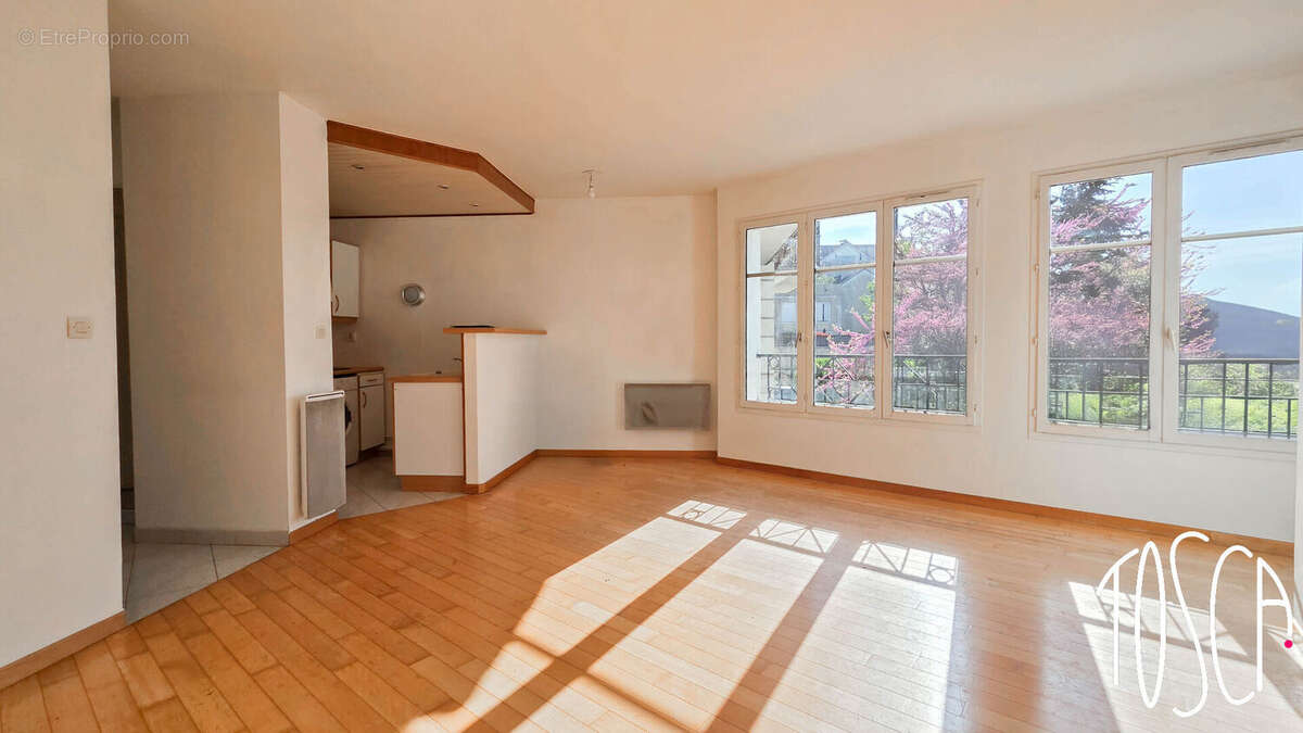 Appartement à THIAIS