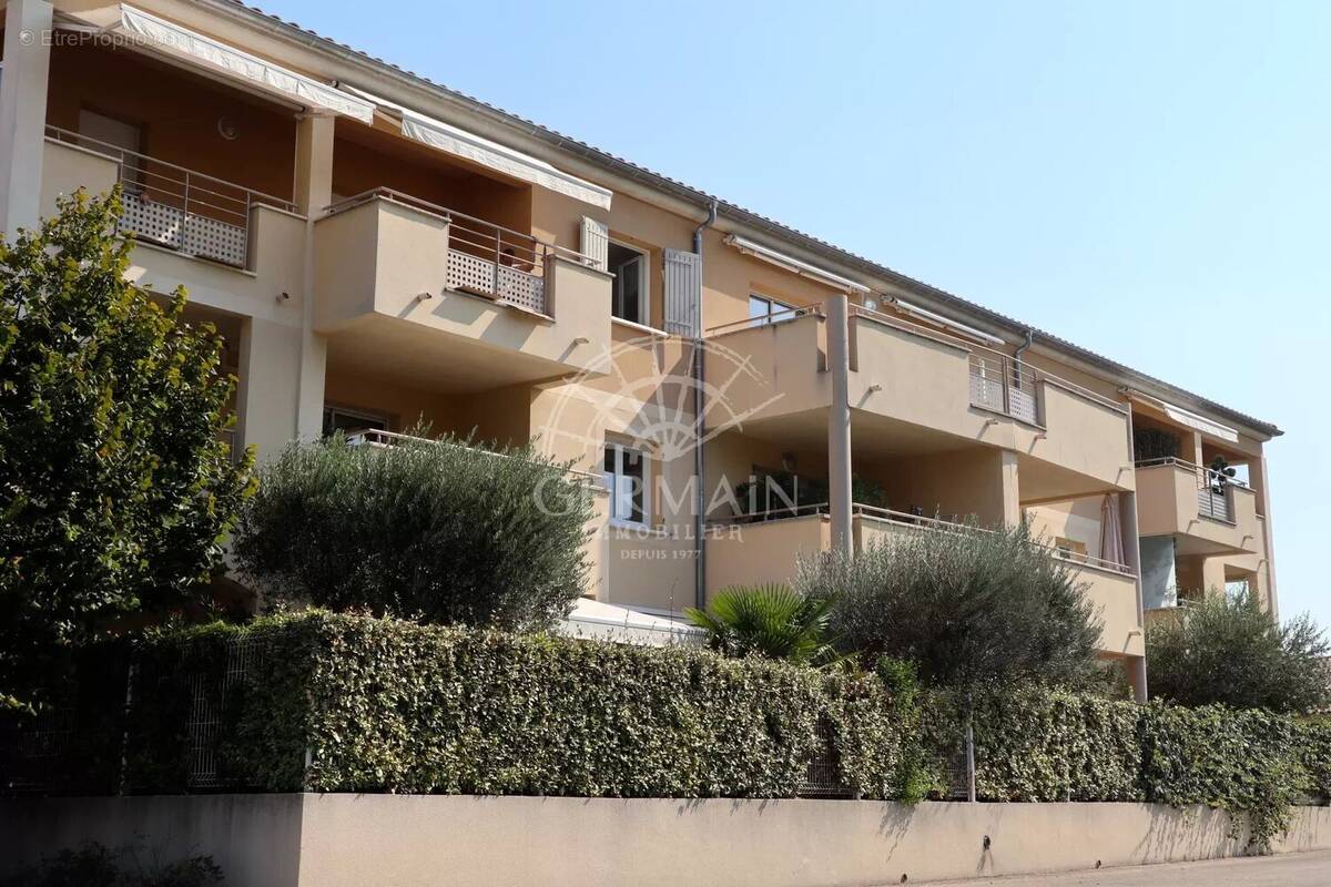 Appartement à L'ISLE-SUR-LA-SORGUE