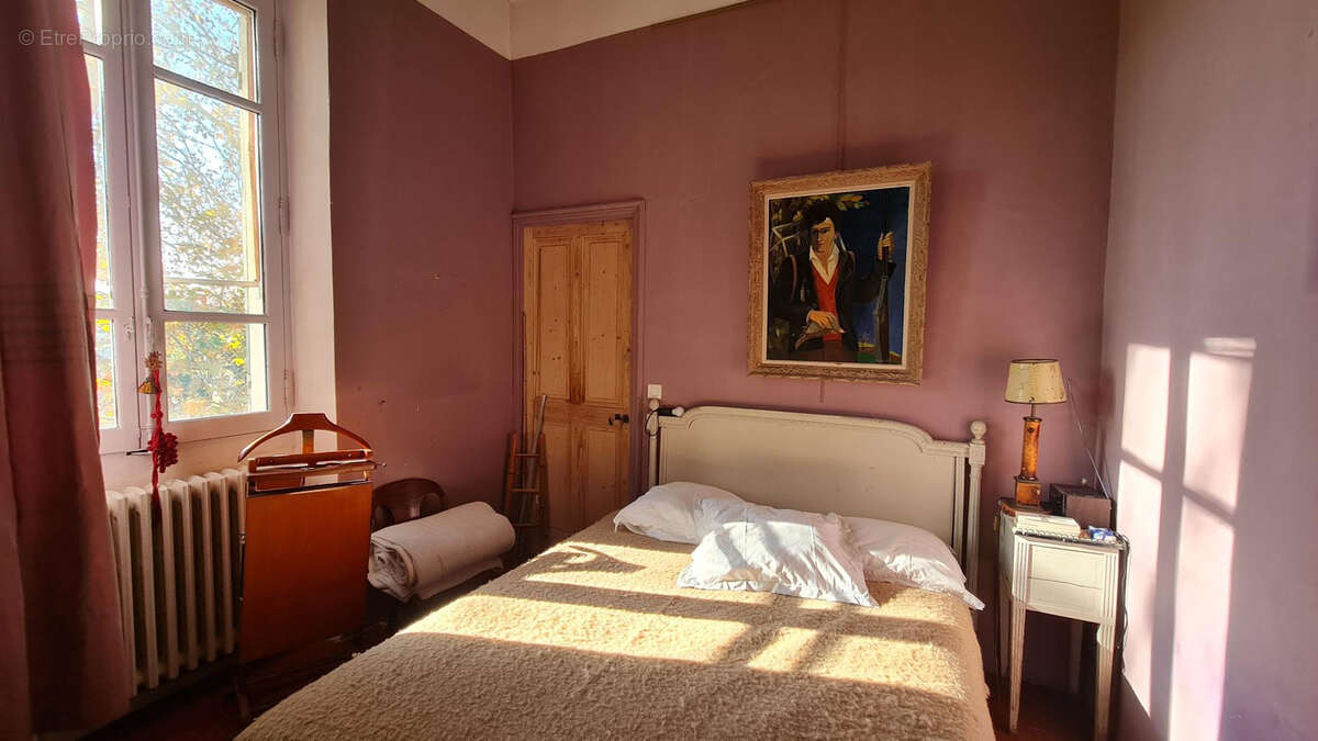 Maison à L'ISLE-SUR-LA-SORGUE