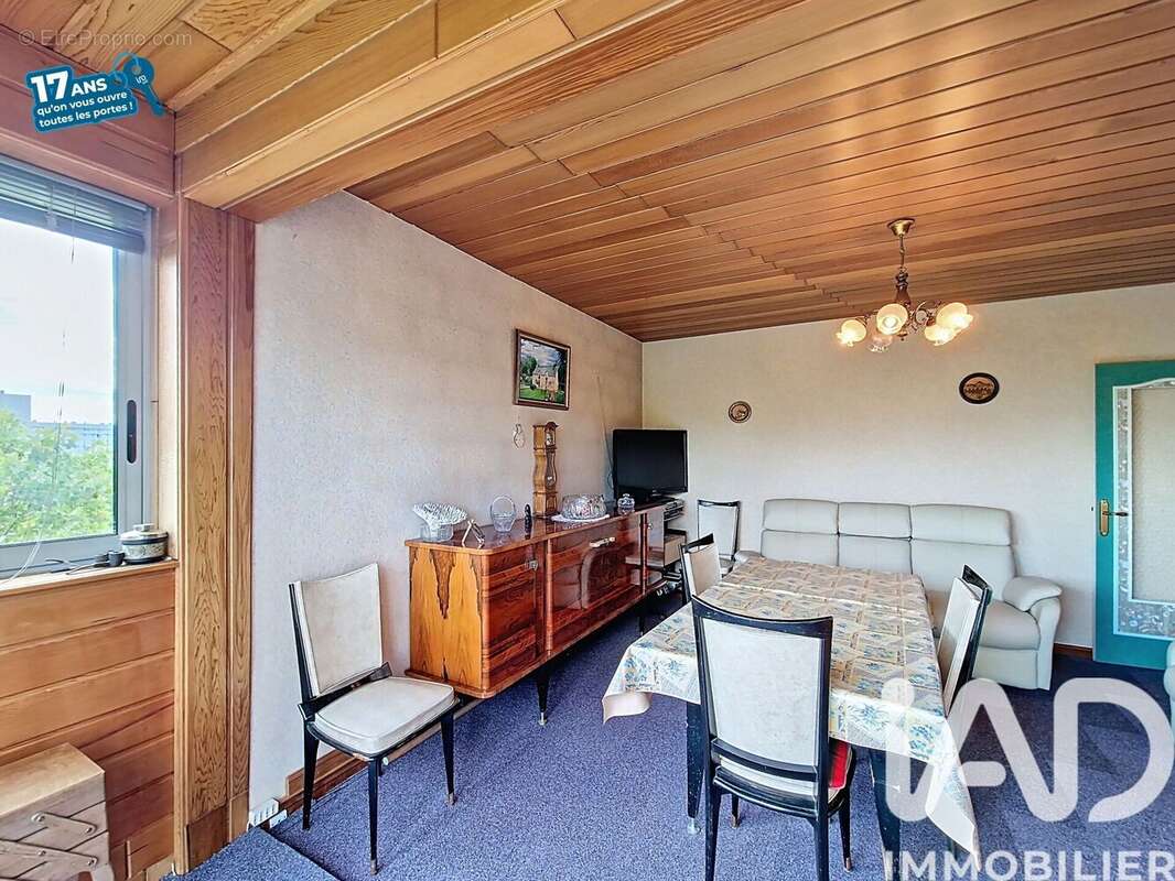 Photo 4 - Appartement à VILLENEUVE-LA-GARENNE