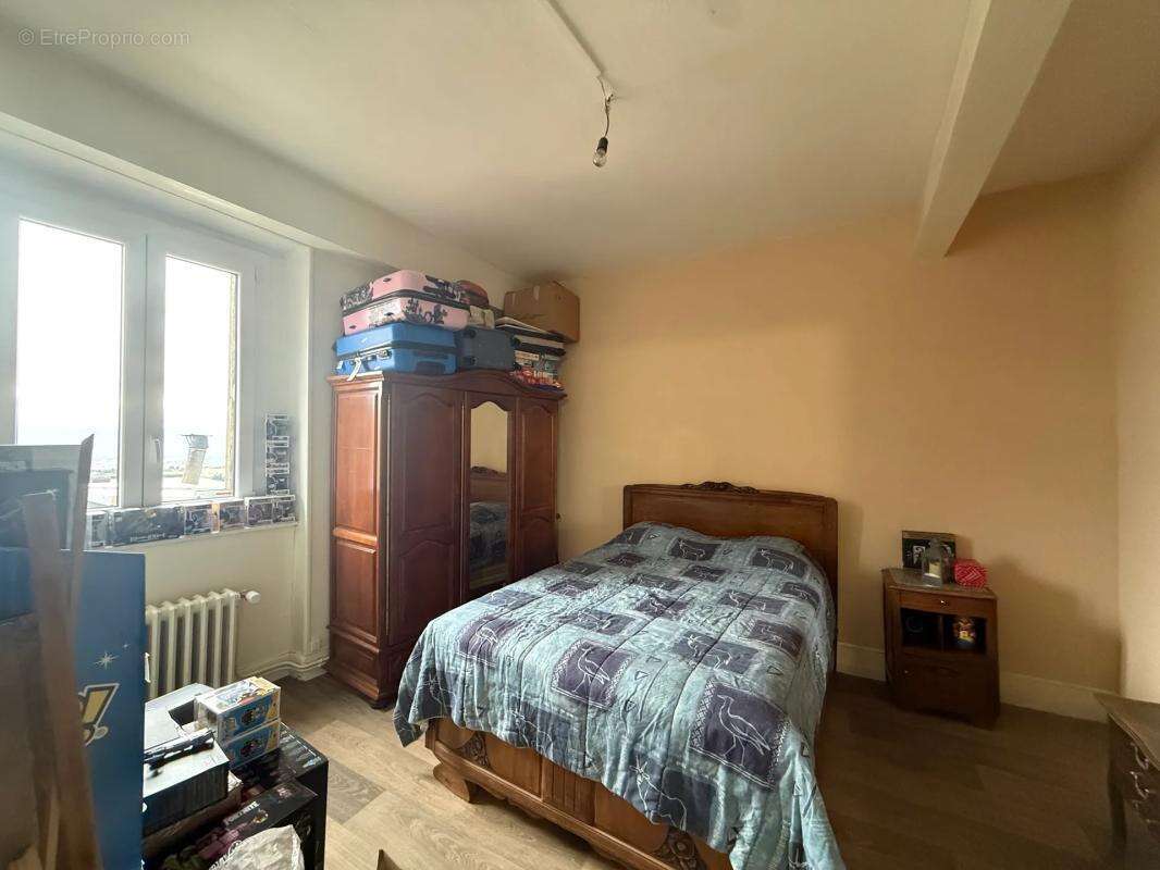 Maison à SAINT-HEAND