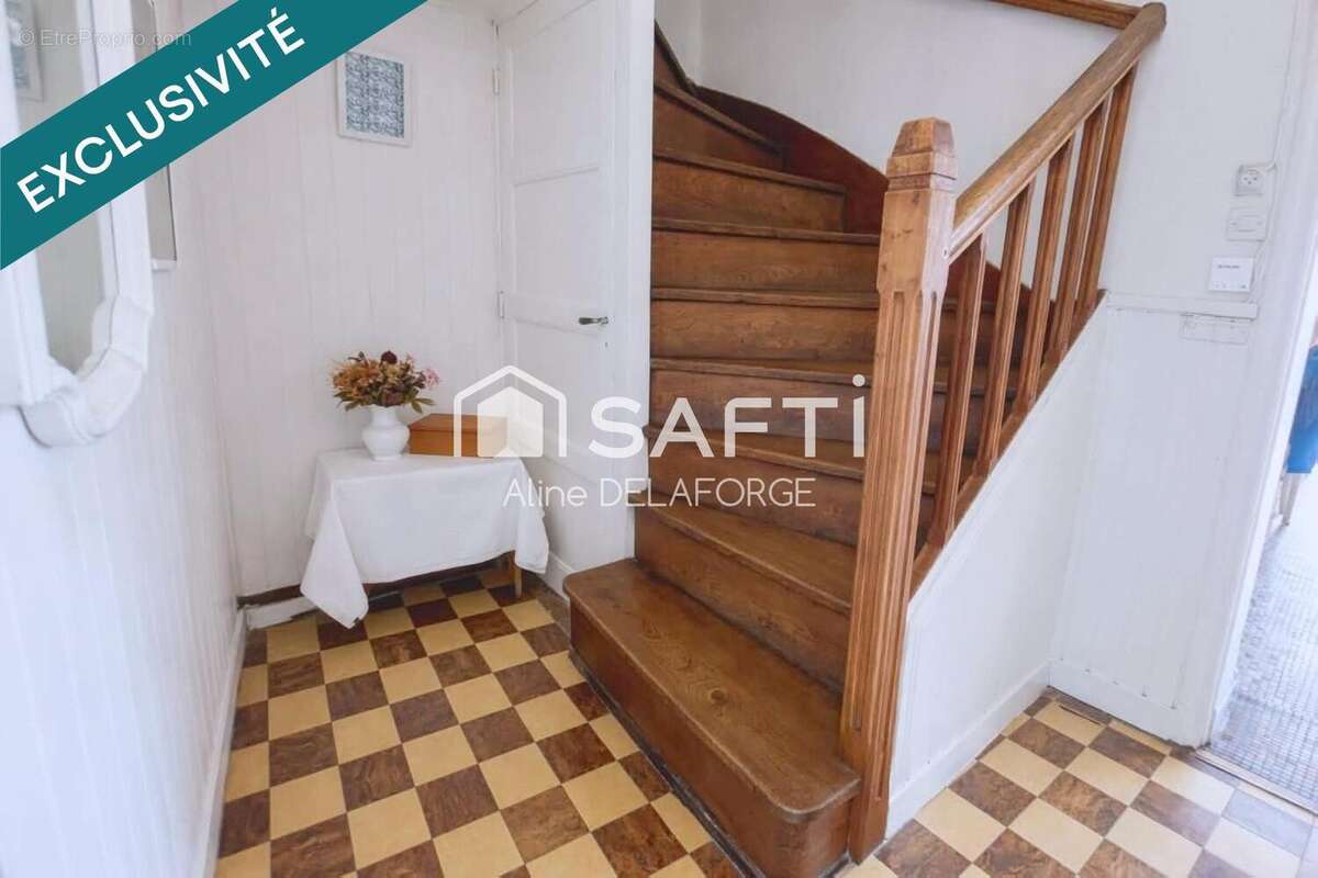 Maison 138 m² à Saint-Pol-Sur-Ternoise  - photo 5