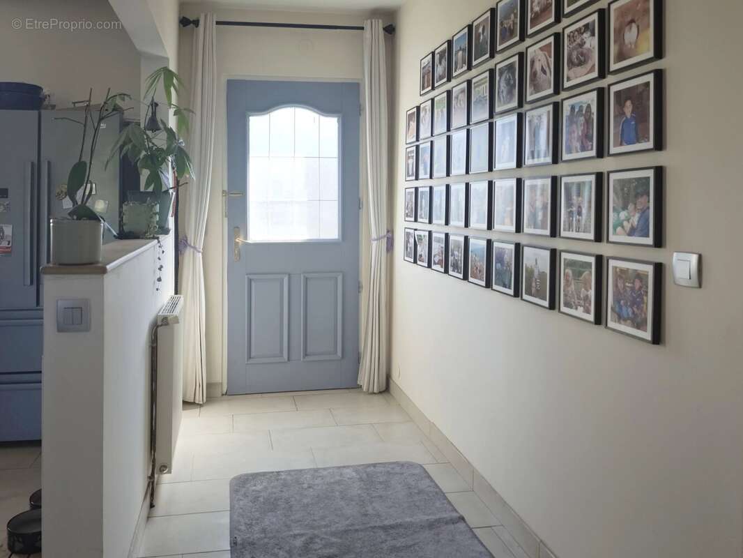 Superb maison sur un grand terrain avec vues imprenables - photo 6