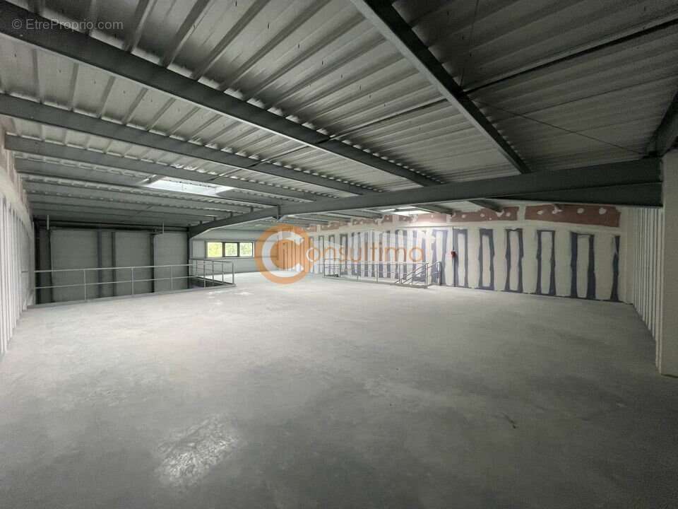 Commerce à SALLEBOEUF