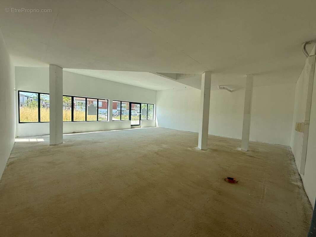 Commerce 88 m² à Niederhausbergen  - photo 6