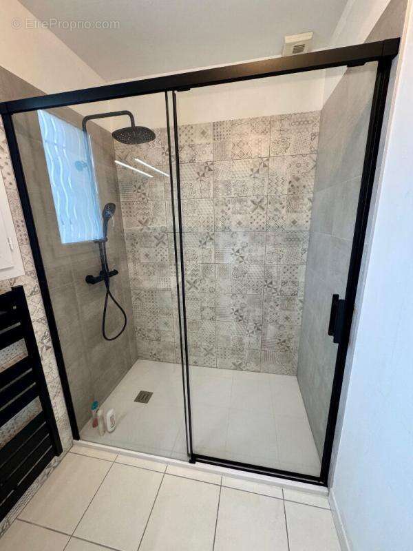 Maison à VAUX-SUR-MER