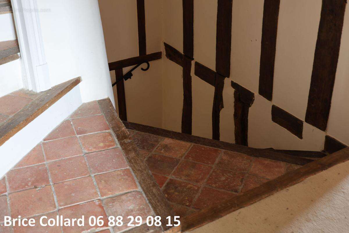 60810 VILLERS SAINT FRAMBOURG Superbe maison de caractère - photo 9