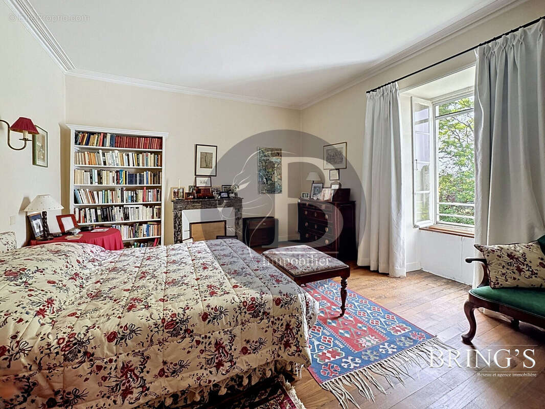 410 m² à Moisdon-La-Riviere  - photo 9