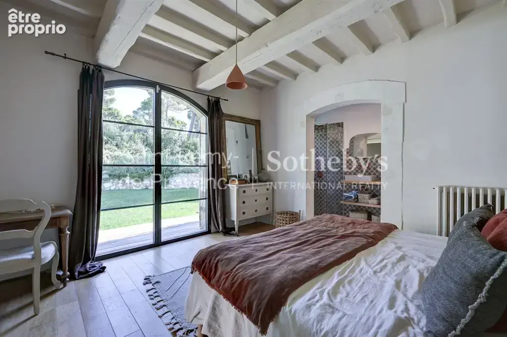 Maussane les alpilles - propriete de caractere renovee vue dominante et centre a pieds - photo 17