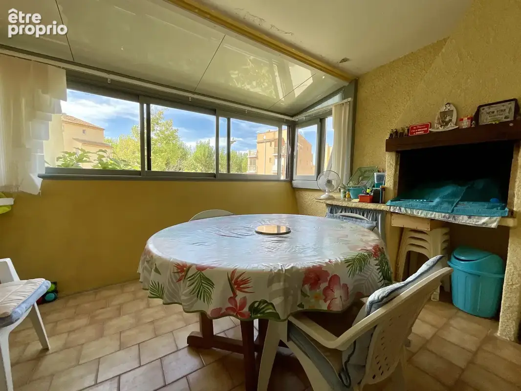 Studio avec loggia et place de parking - photo 7