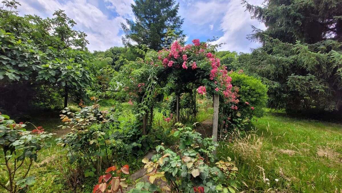 Appartement à LESTELLE-BETHARRAM