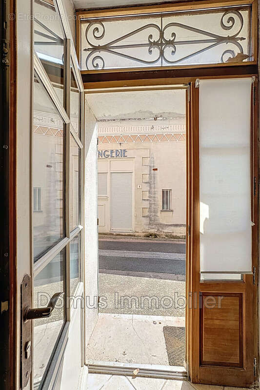 Maison à CHATEAUNEUF-DE-GADAGNE