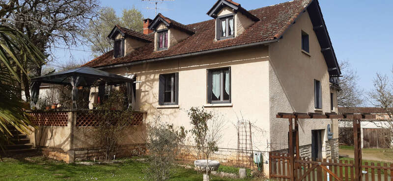 Maison à LIMOGNE-EN-QUERCY