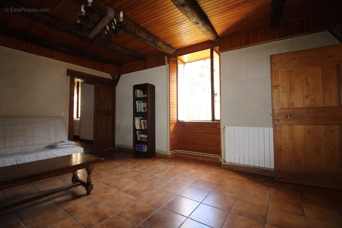 Maison à SAUMANE