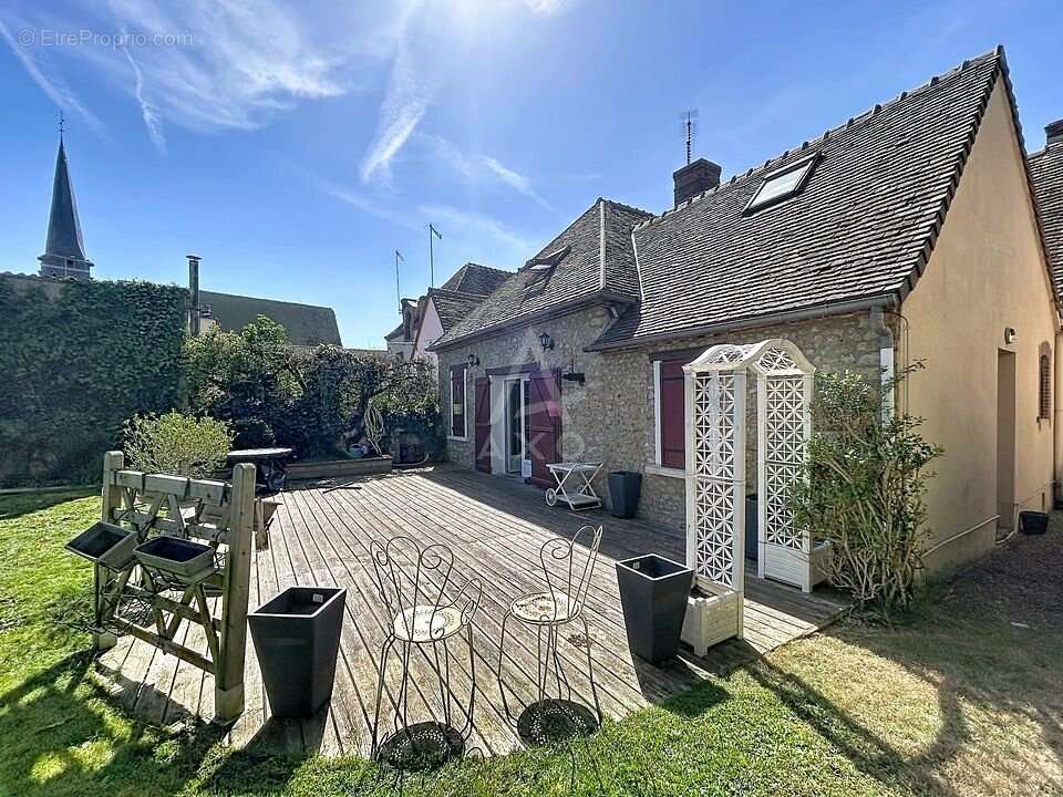 Maison à MELLERAY