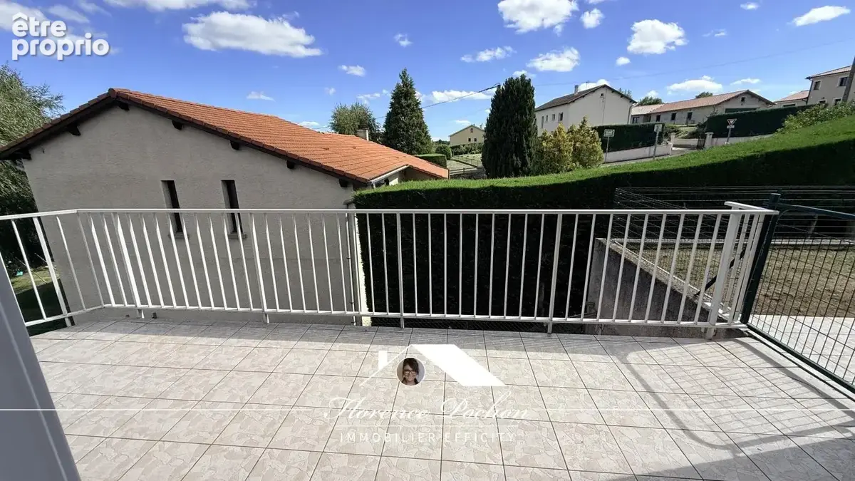 Maison 4 pièces 99 m² à vendre à Craponne-Sur-Arzon (43500) - photo 4