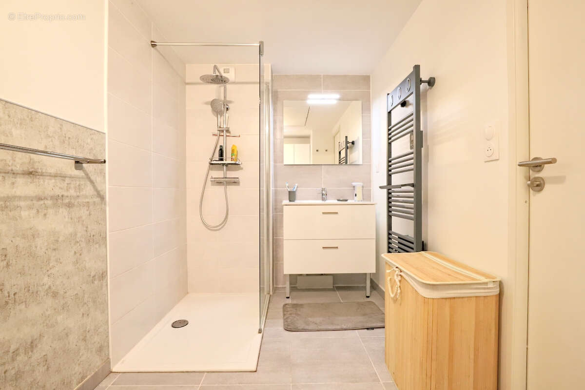 Appartement à HYERES